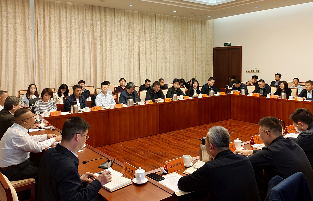 安達集團受邀參加市(shì)機(jī)關事(shì)務管理(lǐ)局2024年(nián)度課題研究及标準化(huà)建設工(gōng)作(zuò)會(huì)議(yì) 暨安達集團子(zǐ)公司鴻達精工(gōng)參與提交的(de)《天津市(shì)公共機(jī)構餐廚垃圾就(jiù)地(dì)化(huà)處理(lǐ)資源化(huà)利用(yòng)論證報(bào)告》榮獲一(yī)等獎